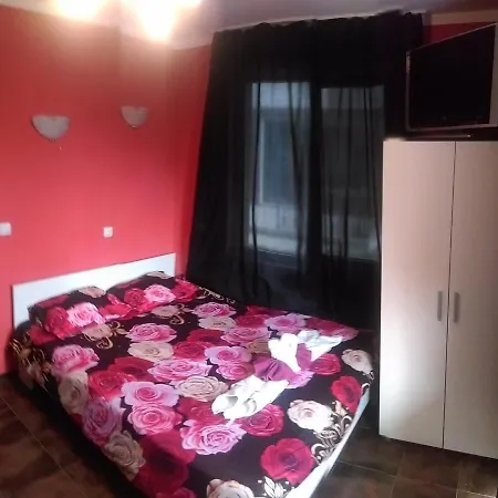 студио морски бряг-лозенец Apartman *